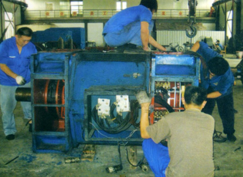 高唐巨星轮胎厂Z560-2A-1250KW定子修理
